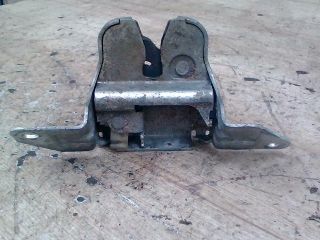 bontott MERCEDES-BENZ A-CLASS Csomagtérajtó Zárszerkezet