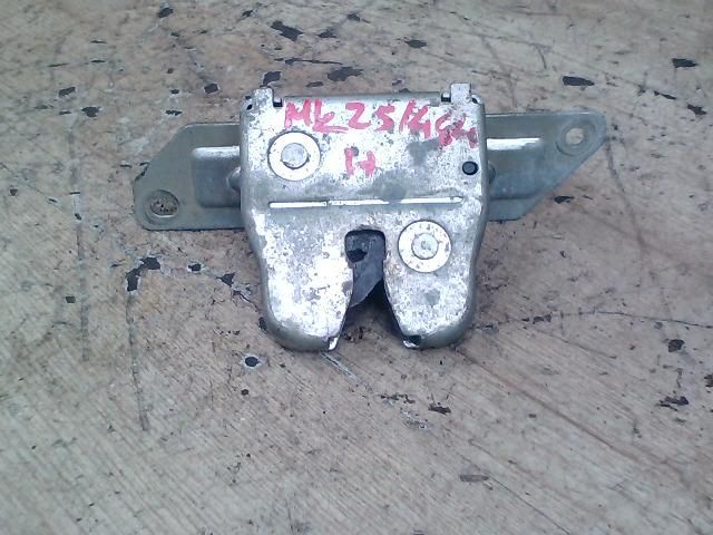 bontott MERCEDES-BENZ A-CLASS Csomagtérajtó Zárszerkezet