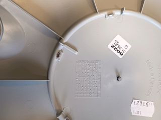 bontott MERCEDES-BENZ A-CLASS Dísztárcsa (1 db)