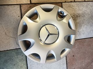 bontott MERCEDES-BENZ A-CLASS Dísztárcsa (1 db)