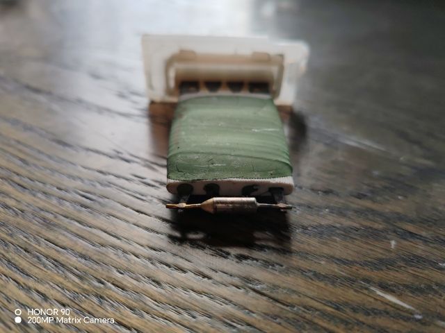 bontott MERCEDES-BENZ A-CLASS Előtét Ellenállás Fűtőmotor