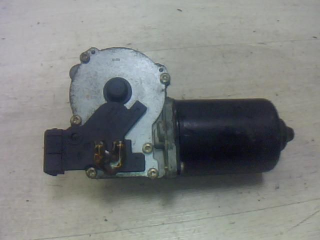 bontott MERCEDES-BENZ A-CLASS Első Ablaktörlő Motor