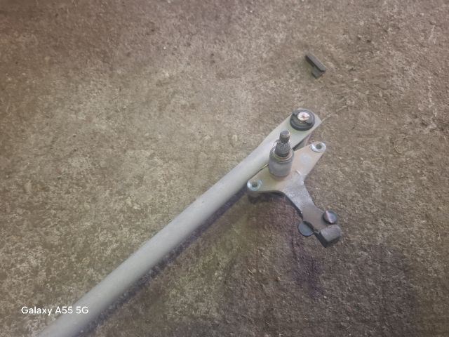 bontott MERCEDES-BENZ A-CLASS Első Ablaktörlő Szerkezet Motorral