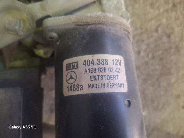 bontott MERCEDES-BENZ A-CLASS Első Ablaktörlő Szerkezet Motorral