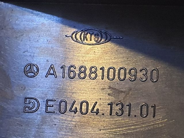 bontott MERCEDES-BENZ A-CLASS Első Hamutartó