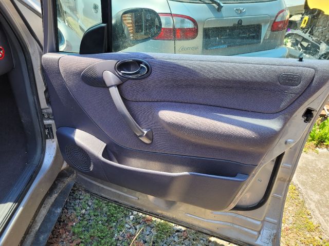 bontott MERCEDES-BENZ A-CLASS Első Hamutartó