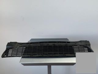 bontott MERCEDES-BENZ A-CLASS Első Lökhárító Alsó Középső Díszrács