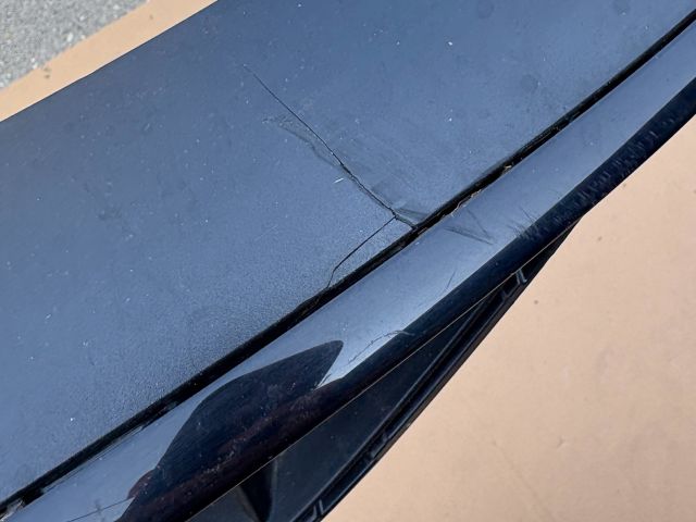 bontott MERCEDES-BENZ A-CLASS Első Lökhárító Alsó Középső Díszrács