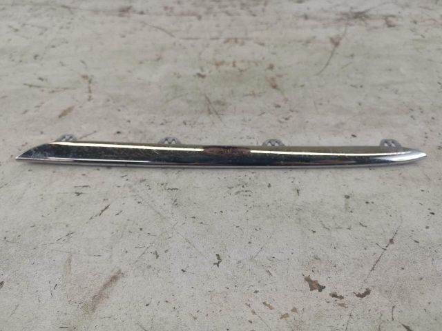 bontott MERCEDES-BENZ A-CLASS Első Lökhárító Díszléc