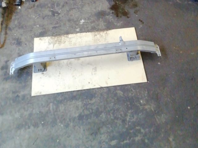 bontott MERCEDES-BENZ A-CLASS Első Lökhárító Merevítő (Fém)