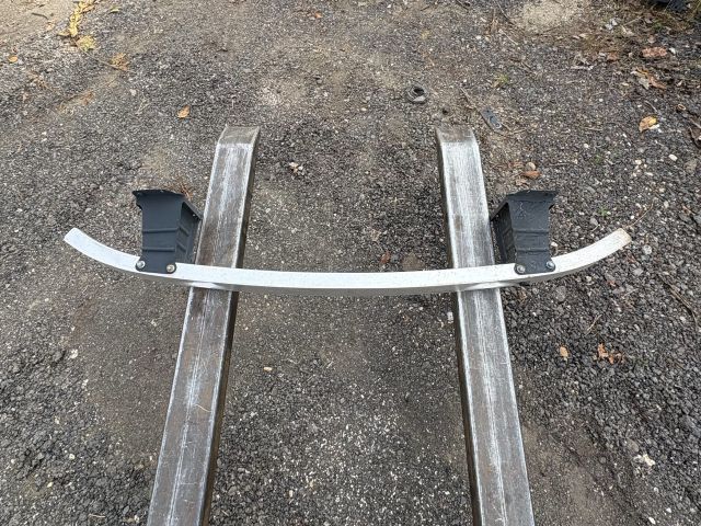 bontott MERCEDES-BENZ A-CLASS Első Lökhárító Merevítő (Fém)