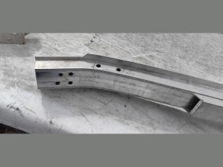 bontott MERCEDES-BENZ A-CLASS Első Lökhárító Merevítő (Fém)