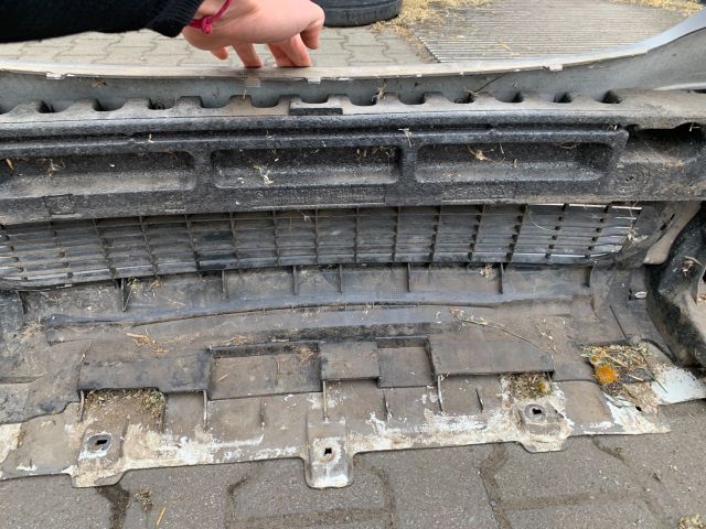 bontott MERCEDES-BENZ A-CLASS Első Lökhárító (Részeivel)