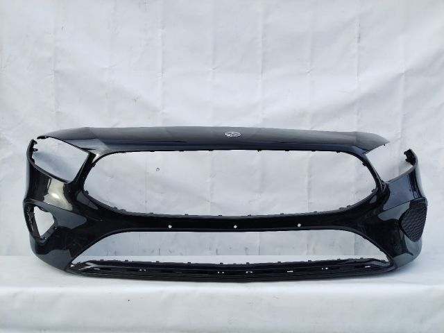 bontott MERCEDES-BENZ A-CLASS Első Lökhárító (Üresen)