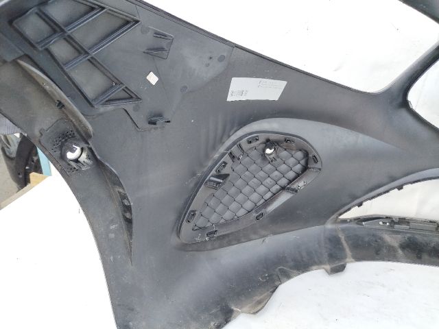 bontott MERCEDES-BENZ A-CLASS Első Lökhárító (Üresen)