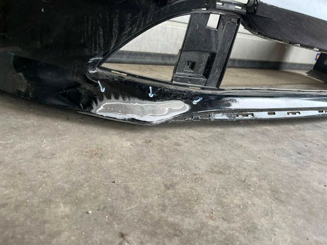 bontott MERCEDES-BENZ A-CLASS Első Lökhárító (Üresen)