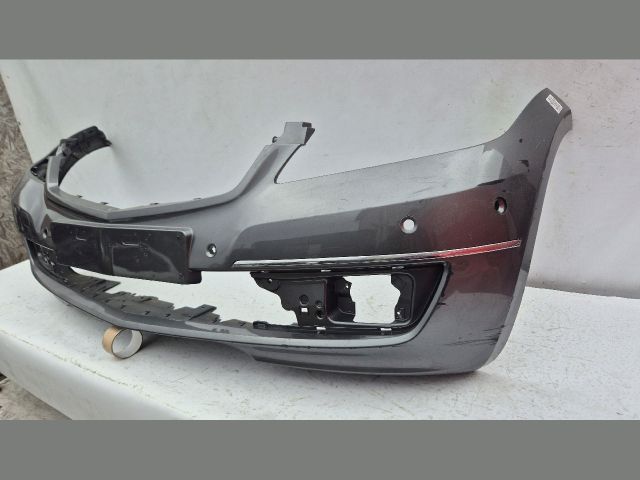 bontott MERCEDES-BENZ A-CLASS Első Lökhárító (Üresen)