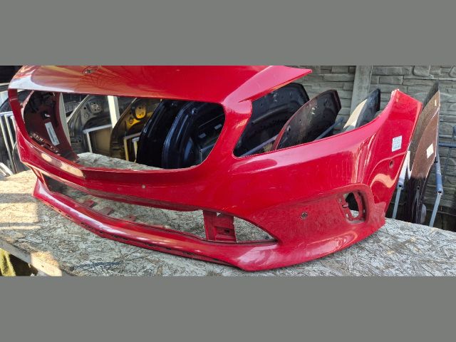 bontott MERCEDES-BENZ A-CLASS Első Lökhárító (Üresen)