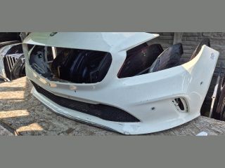 bontott MERCEDES-BENZ A-CLASS Első Lökhárító (Üresen)