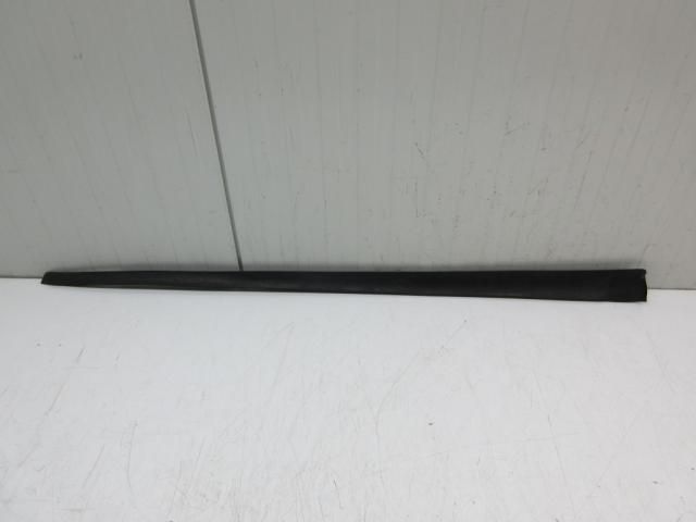 bontott MERCEDES-BENZ A-CLASS Első Szélvédő Bal Díszléc