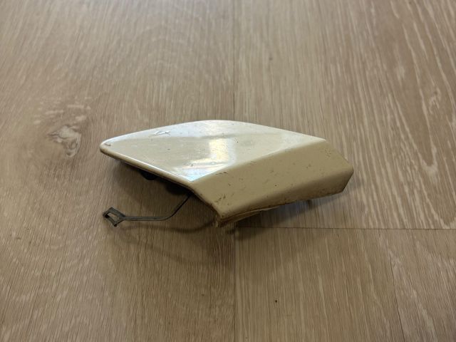 bontott MERCEDES-BENZ A-CLASS Első Vonószem Burkolat