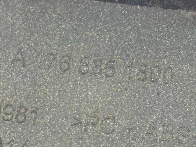 bontott MERCEDES-BENZ A-CLASS Első Vonószem Burkolat