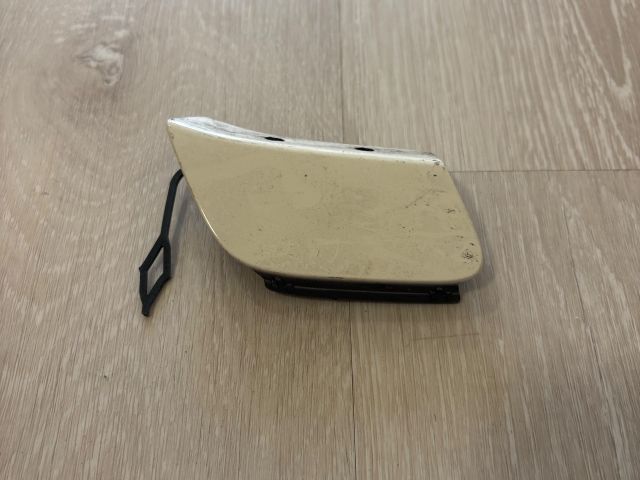 bontott MERCEDES-BENZ A-CLASS Első Vonószem Burkolat