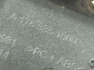 bontott MERCEDES-BENZ A-CLASS Első Vonószem Burkolat