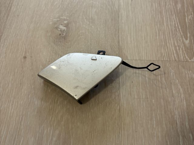 bontott MERCEDES-BENZ A-CLASS Első Vonószem Burkolat