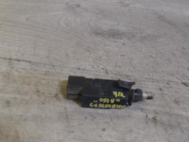 bontott MERCEDES-BENZ A-CLASS Fék Pedál Kapcsoló