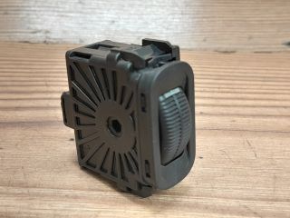 bontott MERCEDES-BENZ A-CLASS Fényszórómagasság Állító Kapcsoló