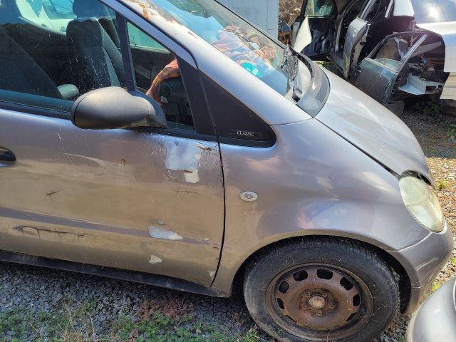 bontott MERCEDES-BENZ A-CLASS Függőleges Ajtó Díszléc