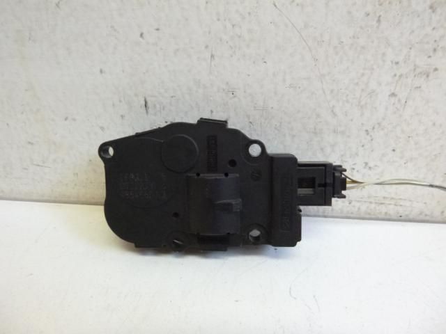 bontott MERCEDES-BENZ A-CLASS Fűtés Állító Motor