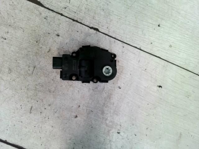 bontott MERCEDES-BENZ A-CLASS Fűtés Állító Motor