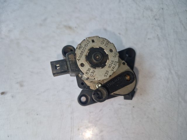bontott MERCEDES-BENZ A-CLASS Fűtés Állító Motor