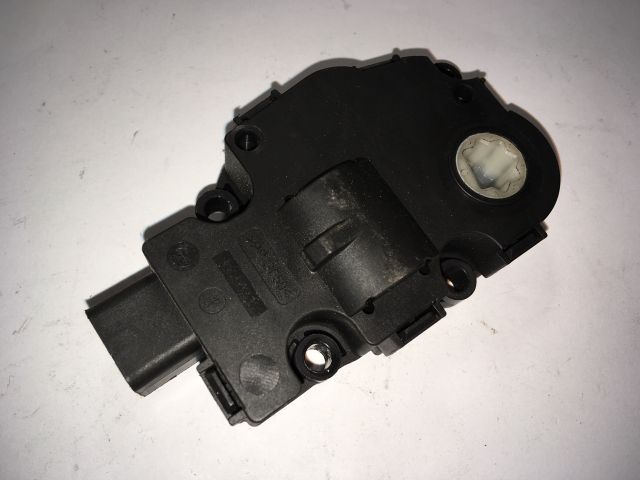 bontott MERCEDES-BENZ A-CLASS Fűtés Állító Motor