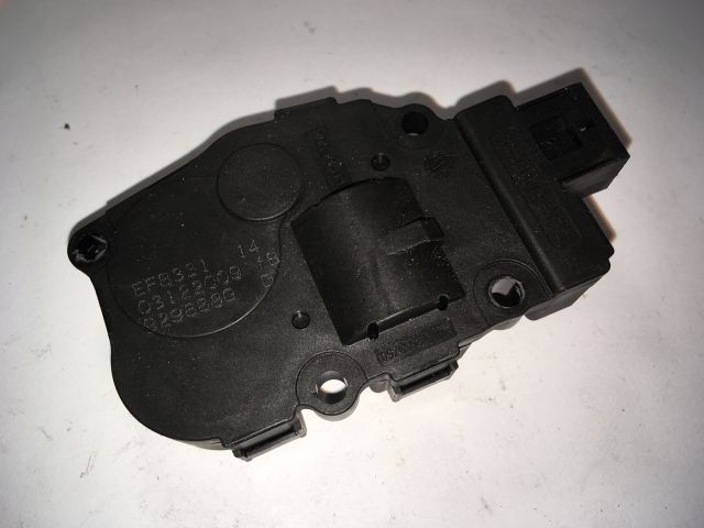 bontott MERCEDES-BENZ A-CLASS Fűtés Állító Motor