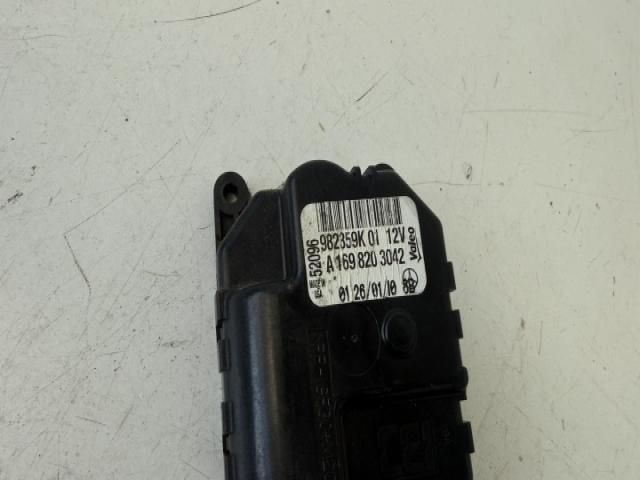 bontott MERCEDES-BENZ A-CLASS Fűtés Állító Motor