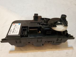 bontott MERCEDES-BENZ A-CLASS Fűtéskapcsoló (manuális klímás)