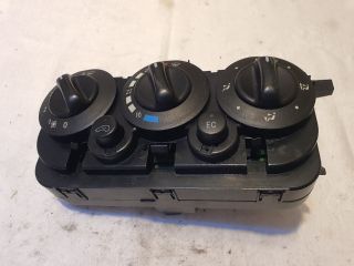 bontott MERCEDES-BENZ A-CLASS Fűtéskapcsoló (manuális klímás)