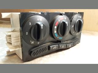 bontott MERCEDES-BENZ A-CLASS Fűtéskapcsoló (manuális klímás)