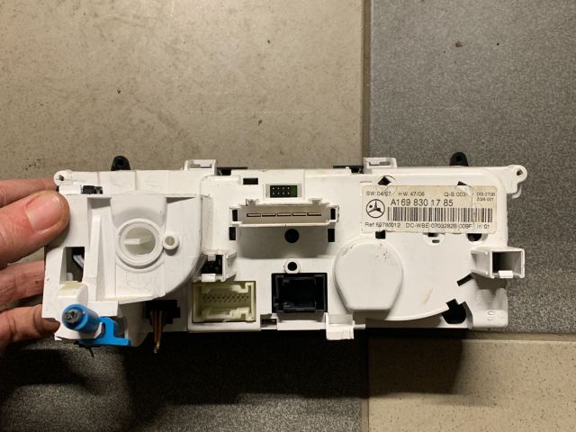 bontott MERCEDES-BENZ A-CLASS Fűtéskapcsoló (manuális klímás)