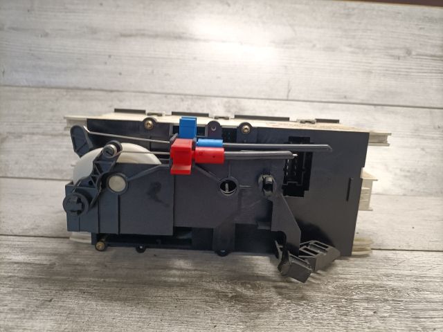 bontott MERCEDES-BENZ A-CLASS Fűtéskapcsoló (manuális klímás)