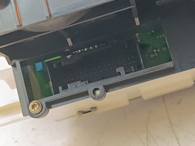 bontott MERCEDES-BENZ A-CLASS Fűtéskapcsoló (manuális klímás)