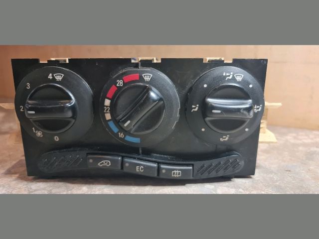 bontott MERCEDES-BENZ A-CLASS Fűtéskapcsoló