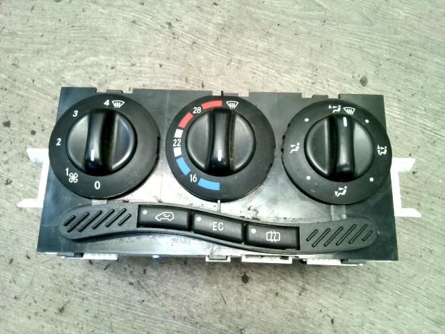 bontott MERCEDES-BENZ A-CLASS Fűtéskapcsoló