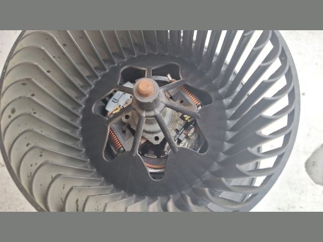 bontott MERCEDES-BENZ A-CLASS Fűtőmotor (Klímás)