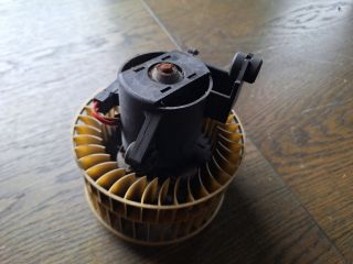 bontott MERCEDES-BENZ A-CLASS Fűtőmotor (Klímás)