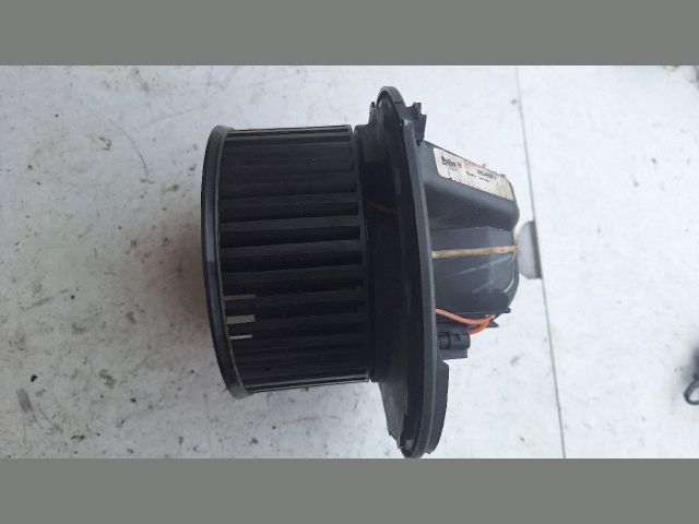 bontott MERCEDES-BENZ A-CLASS Fűtőmotor (Klímás)