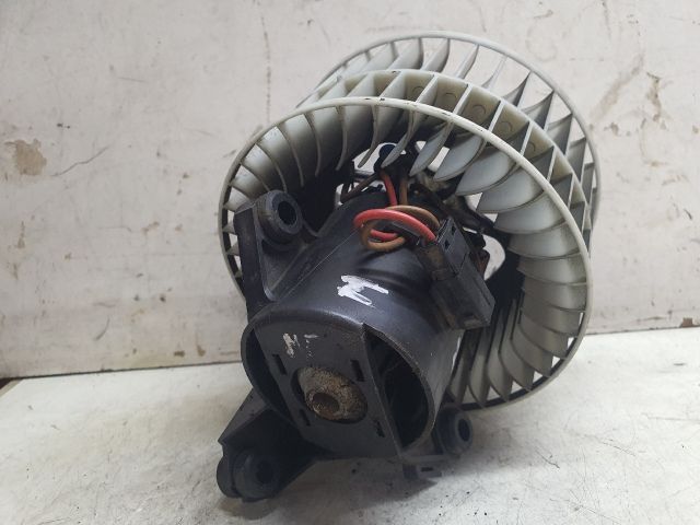 bontott MERCEDES-BENZ A-CLASS Fűtőmotor (Klímás)